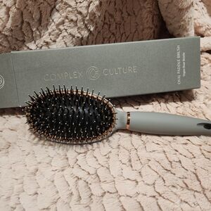 Complex Culture Gray Hair Brush